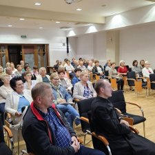 Stary Sącz - Pierwsza tura rekolekcji dla członków Parafialnych Zespołów Caritas