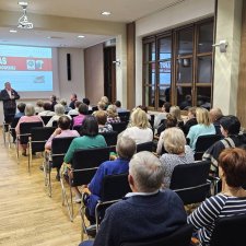 Stary Sącz - Pierwsza tura rekolekcji dla członków Parafialnych Zespołów Caritas