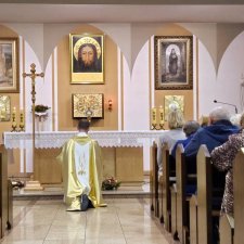 Stary Sącz - Pierwsza tura rekolekcji dla członków Parafialnych Zespołów Caritas