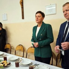 WIGILIA W DOMU DLA BEZDOMNYCH W TARNOWIE