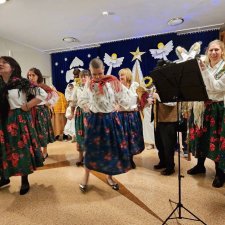 KONCERT KOLĘD I WIGILIA W JADOWNIKACH MOKRYCH