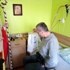 RADOSNE ŚWIĘTA Z FUNDACJĄ BIEDRONKI