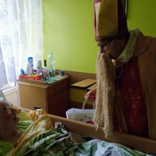 RADOSNE ŚWIĘTA Z FUNDACJĄ BIEDRONKI